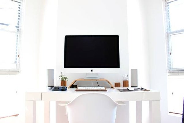 Comment aménager un espace de travail ergonomique et confortable